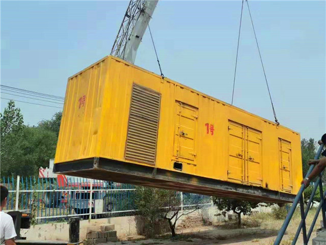丹东300KW柴油发电机组油耗是多少?